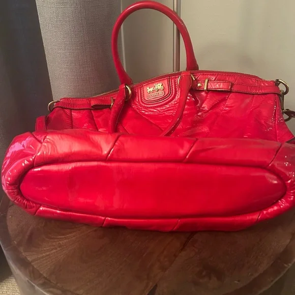 Coach Vibrant Pinky Red Patent Shoulder Bag - Picture 7 of 7